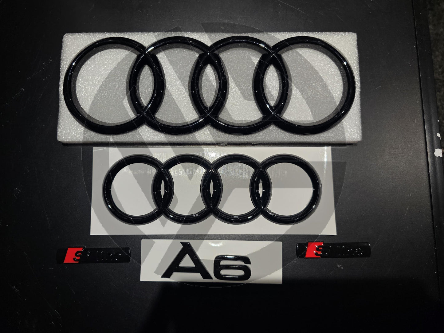Audi A6 2012-2015 Gloss Black Badges Grille/Fender/Boot Set 2 x S-Line