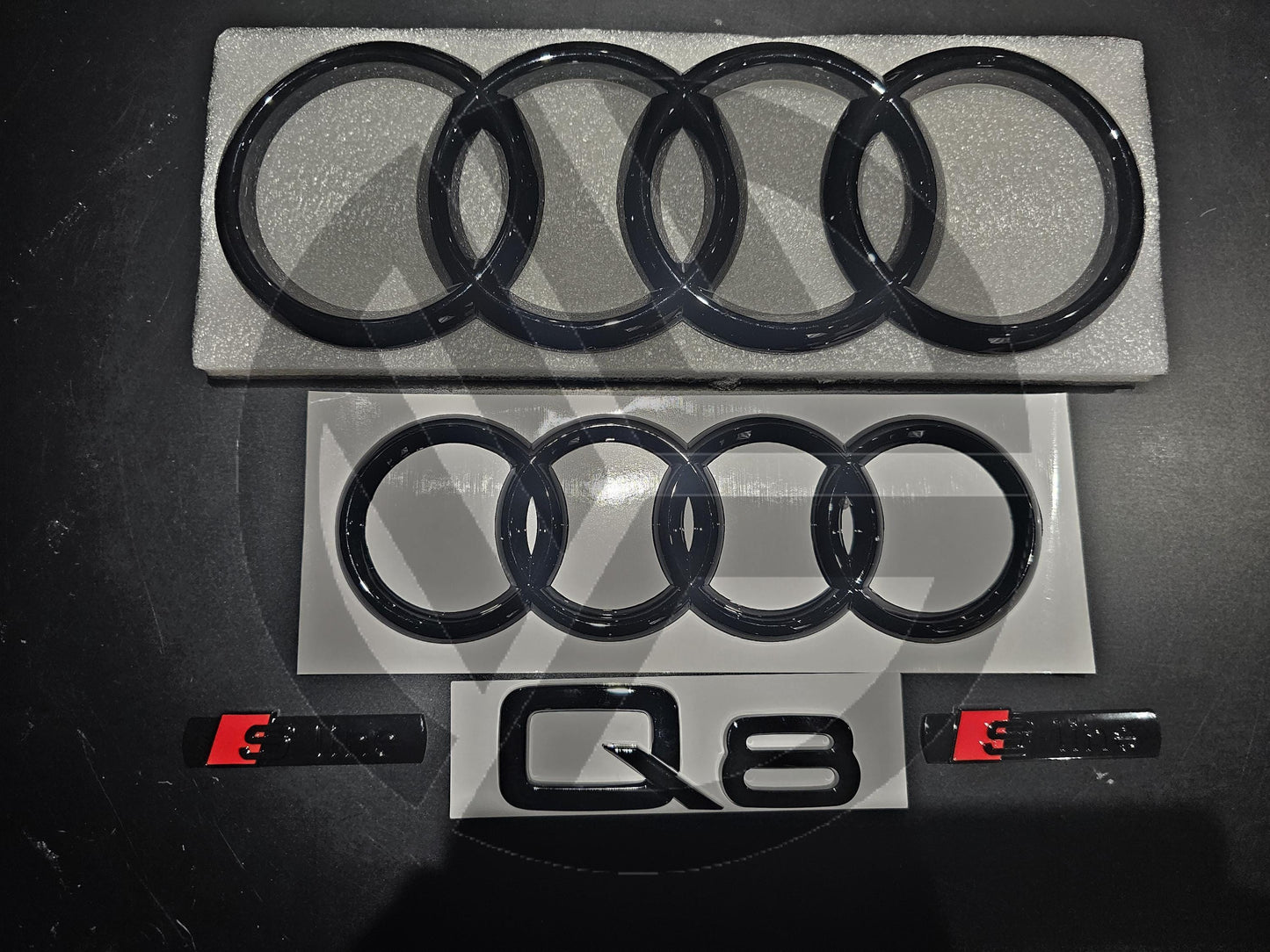 Audi Q8 Gloss Black Badges Grille/Boot/Fender Full Set 2 X S-Line