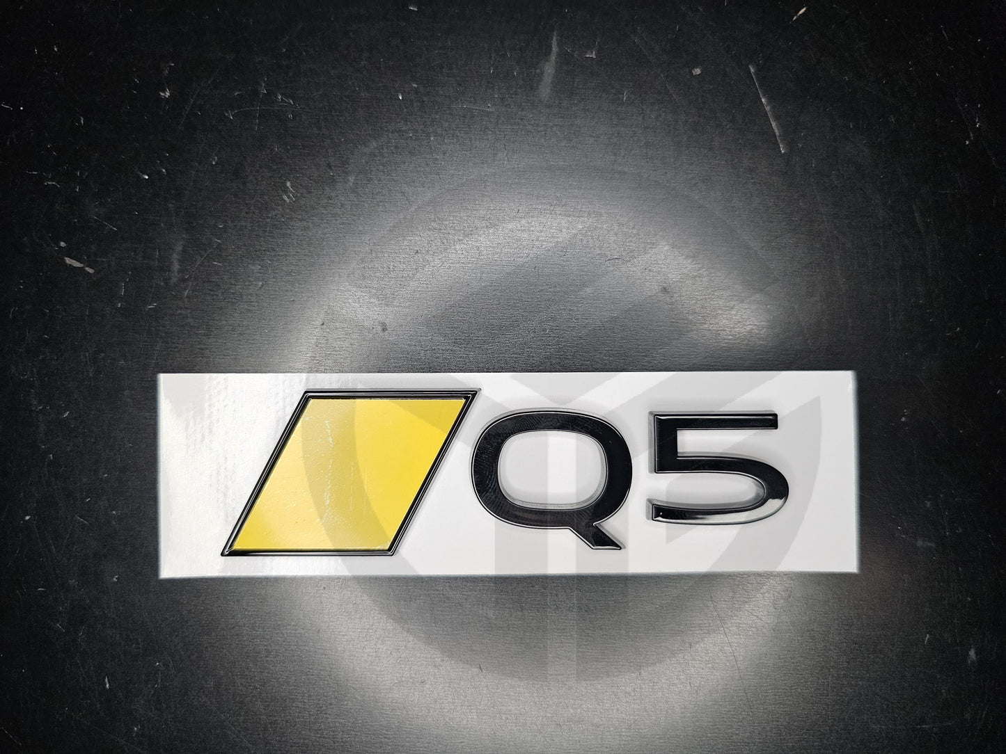 Audi 2025 New Style Badges (Various Colours) RS3 S3 S4 S5 S6A3 A4 A5 A6 A7 A8 Q3 Q4 Q5 Q6 Q7 Q8 Gloss Black Badge/Emblem S-Line (New Style)