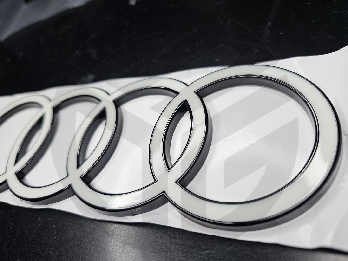 New 2025+ Audi A6 Rear Boot/Trunk/Tailgate Logo Badge Rings Emblem Black/White