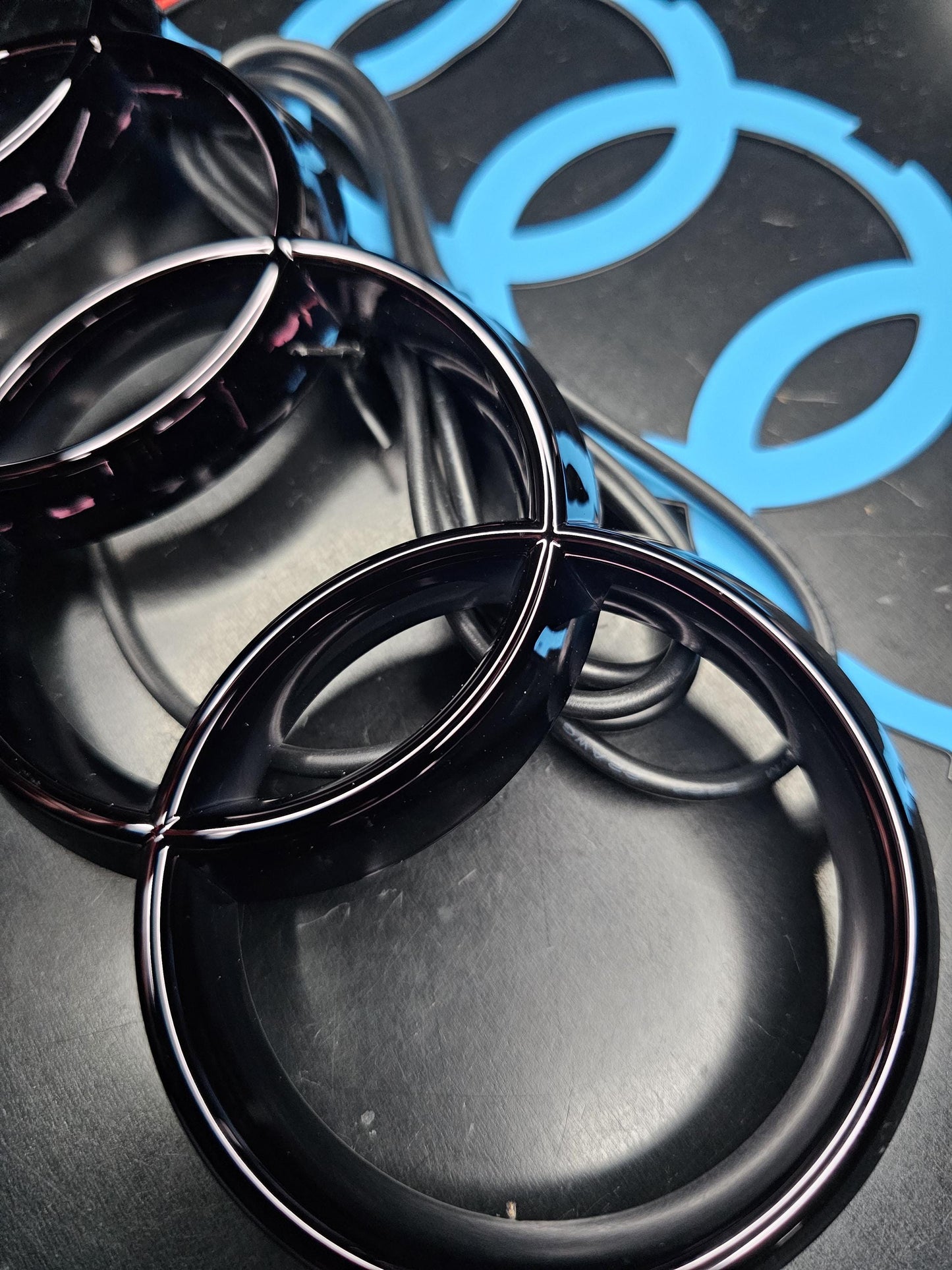 Gloss Black LED Light Up Audi Rings Grille Badge A1 A3 A4 A5 A6 A7 A8 Q3 Q5 Q7